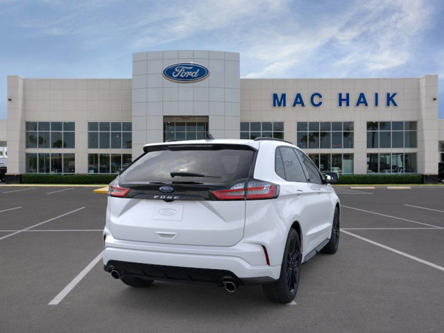 Vehicle image 5 of 22