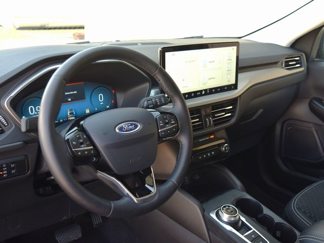 Vehicle image 11 of 38