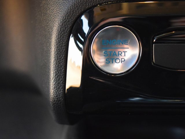 Vehicle image 16 of 38