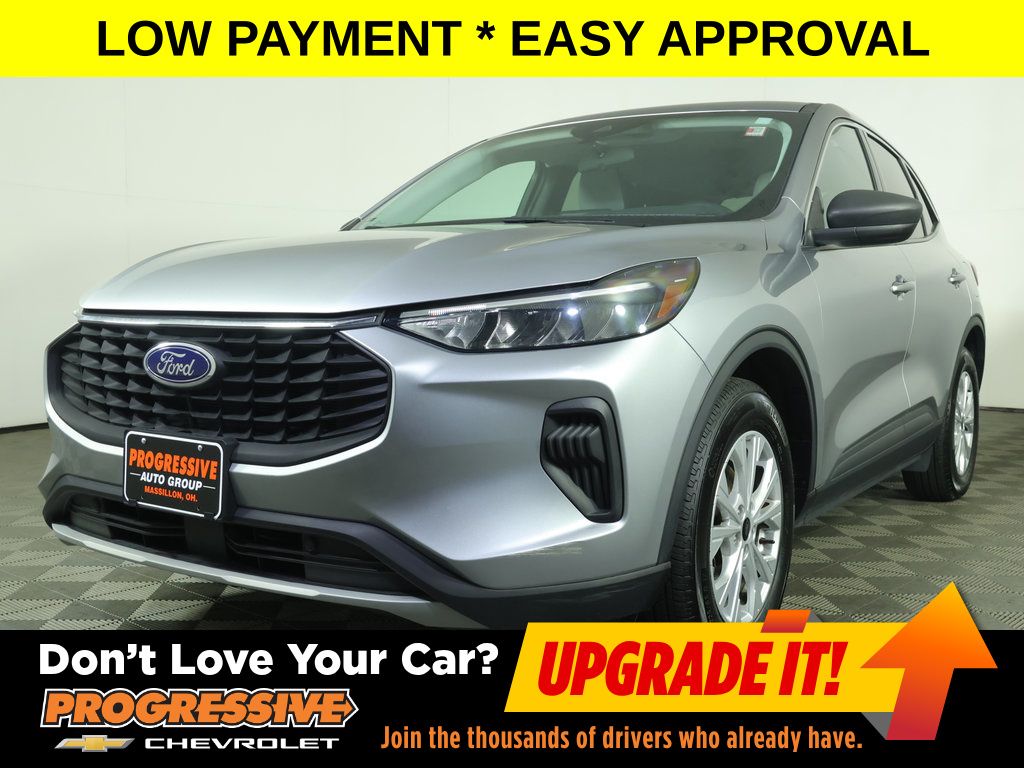 2024 Ford Escape Active Image 2 of 26