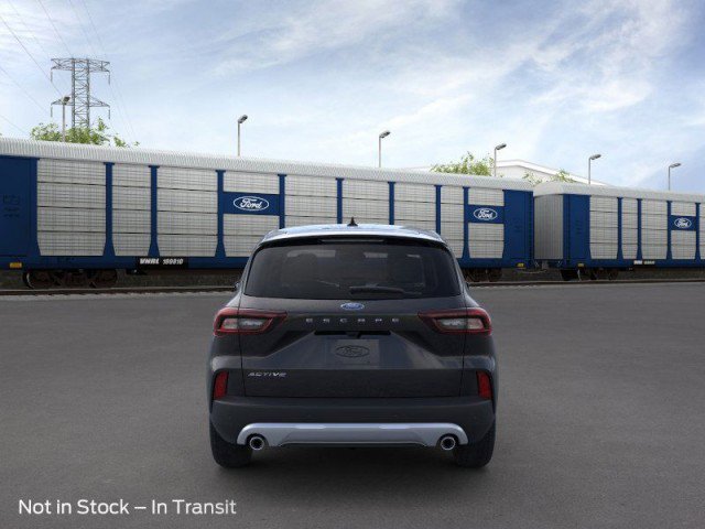 Vehicle image 5 of 23