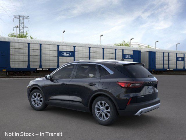 Vehicle image 4 of 23