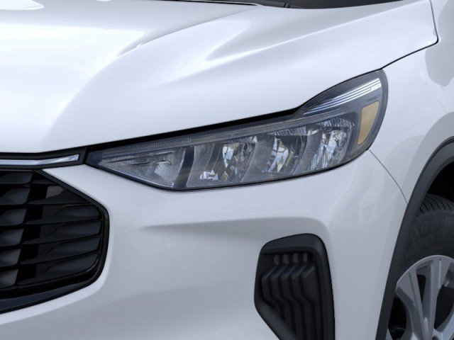 Vehicle image 18 of 23