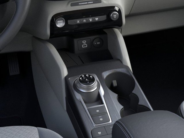 Vehicle image 15 of 23