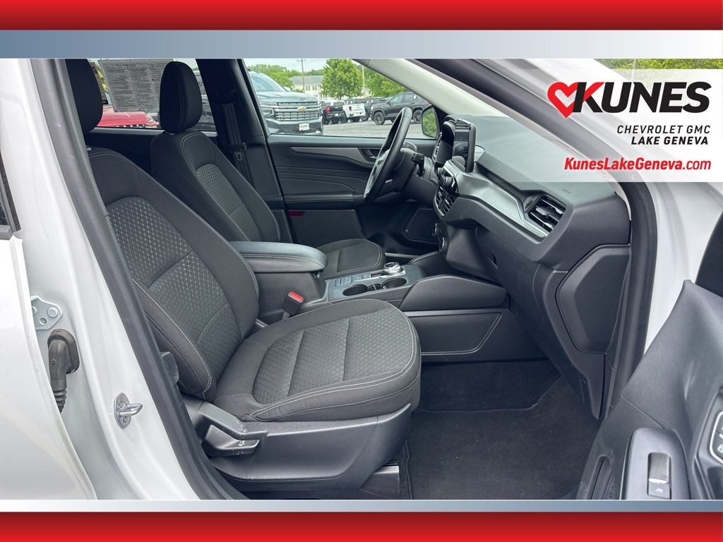 Vehicle image 11 of 53