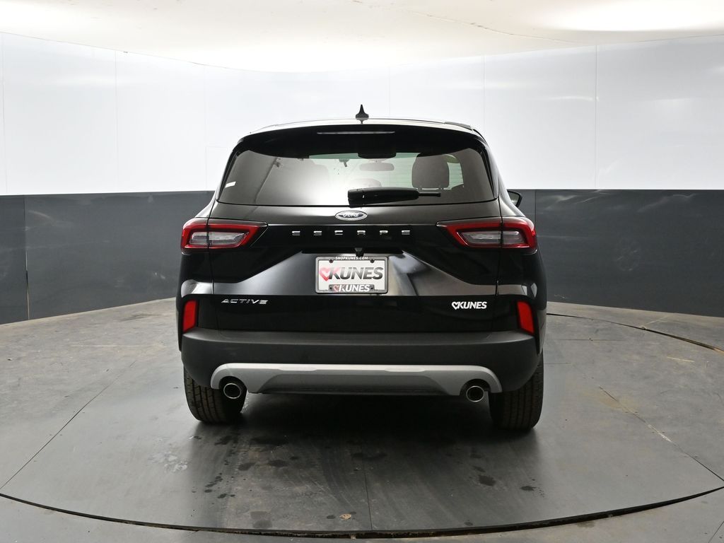 Vehicle image 21 of 48