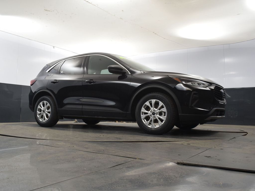 Vehicle image 10 of 48