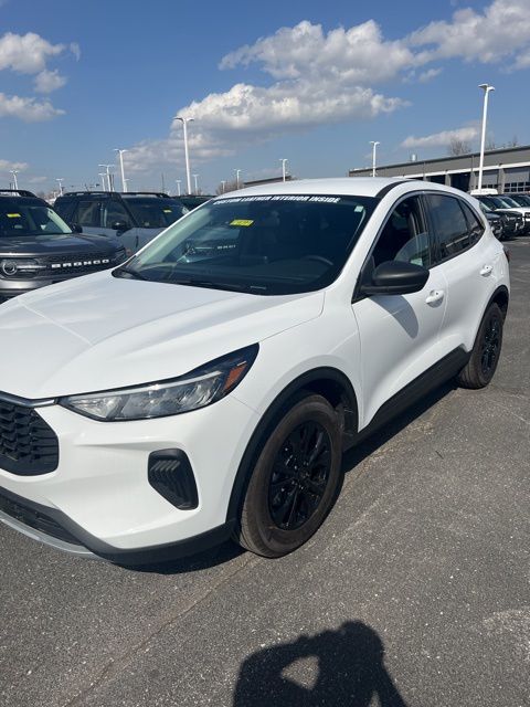 Vehicle image 1 of 30
