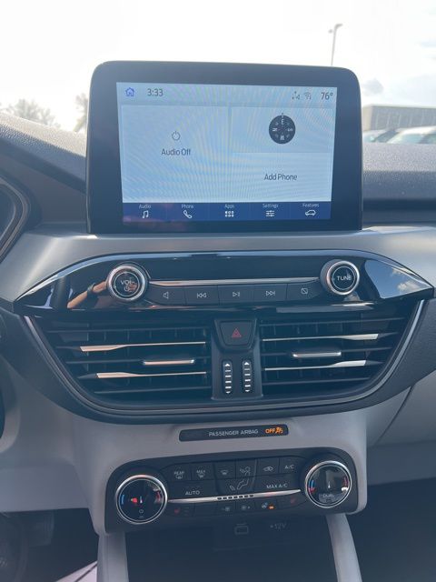 Vehicle image 12 of 30
