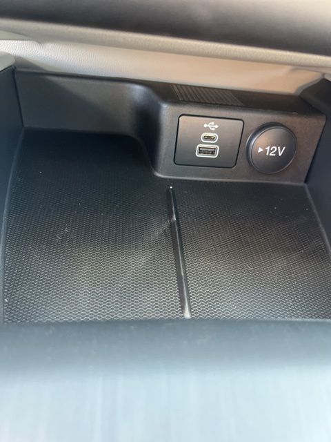 Vehicle image 15 of 30