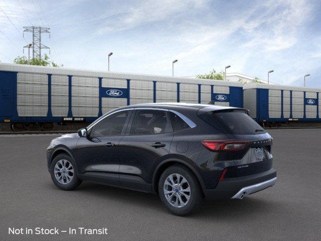 Vehicle image 4 of 23