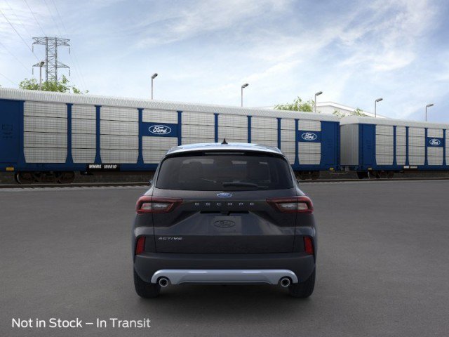 Vehicle image 5 of 23