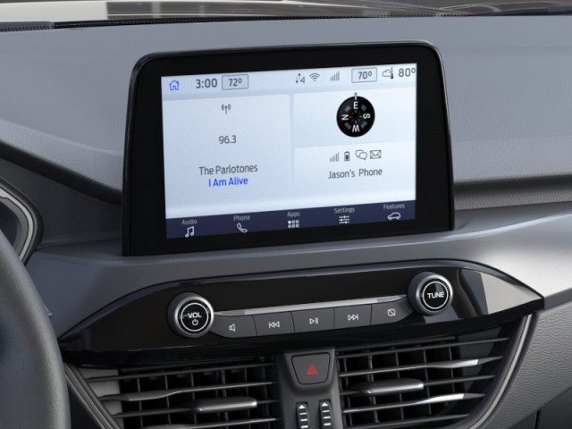 Vehicle image 14 of 23