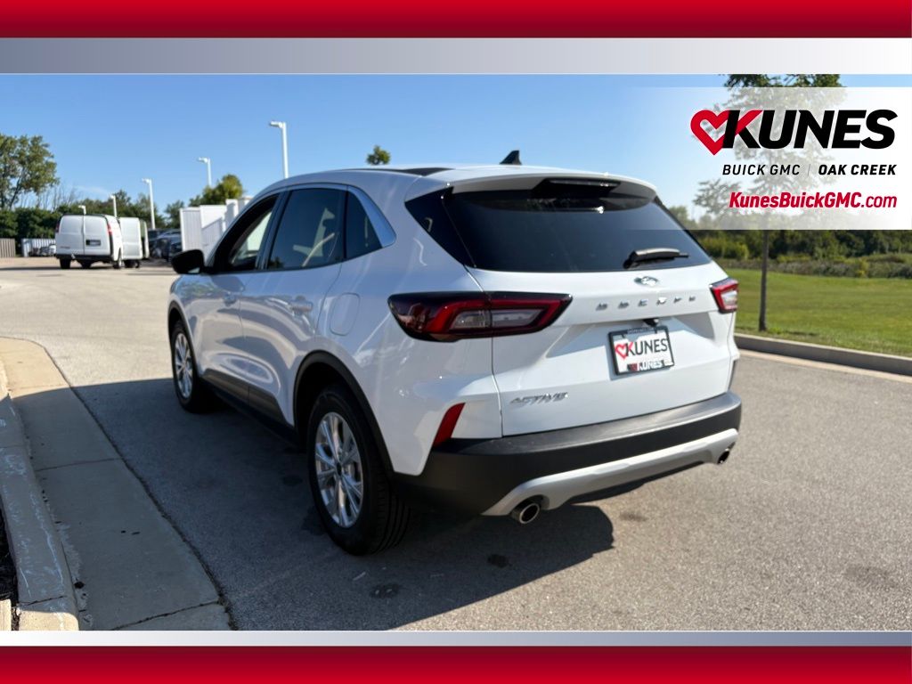 2024 Ford Escape Active Image 6 of 25