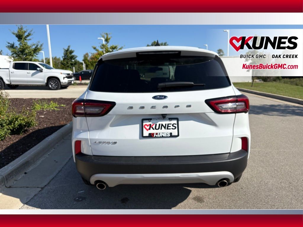 2024 Ford Escape Active Image 5 of 25