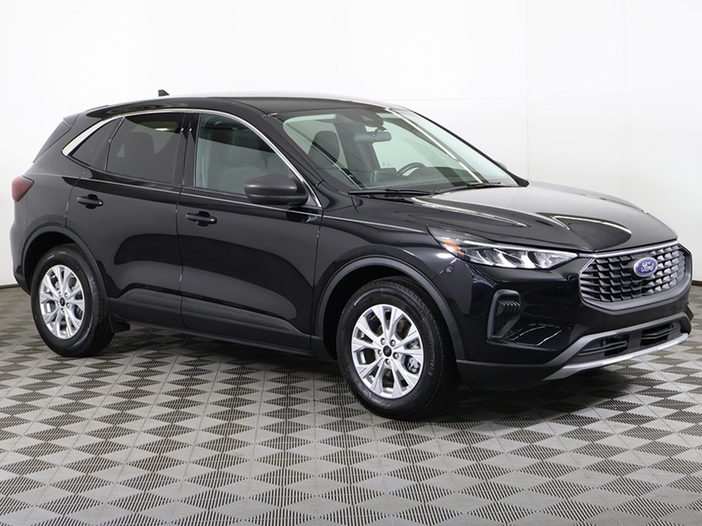 2024 Ford Escape Active Image 3 of 51