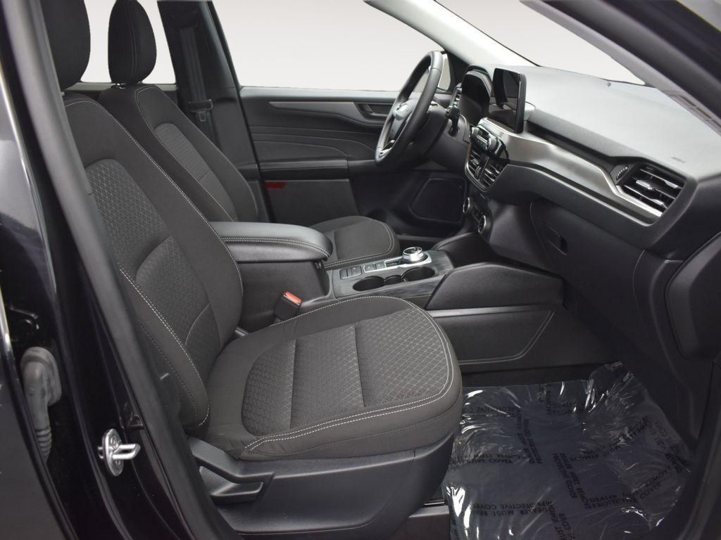 2024 Ford Escape Active Image 9 of 47