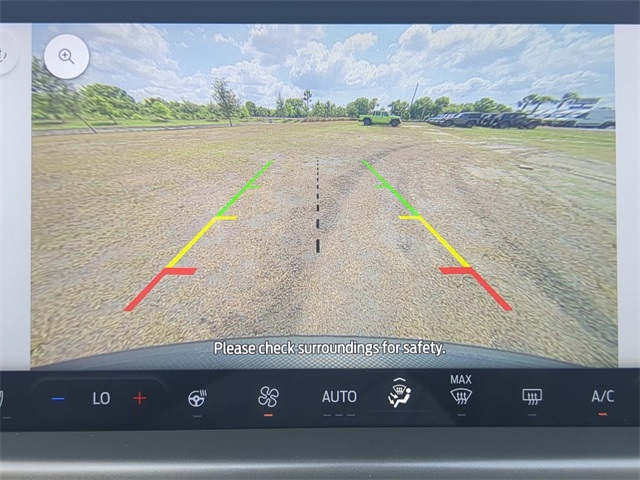 Vehicle image 20 of 29