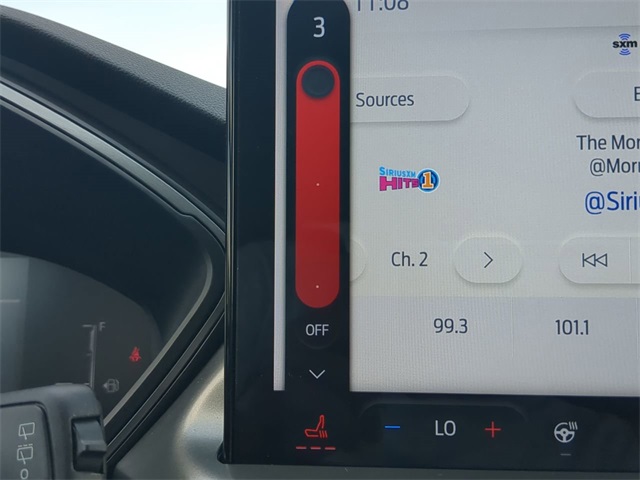 Vehicle image 23 of 29