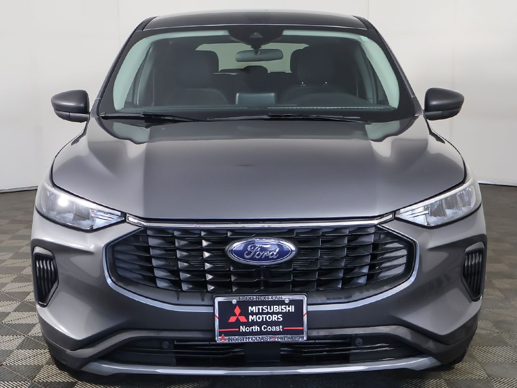2024 Ford Escape Active Image 3 of 56