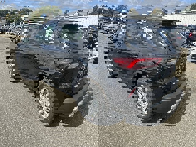 Vehicle image 7 of 28