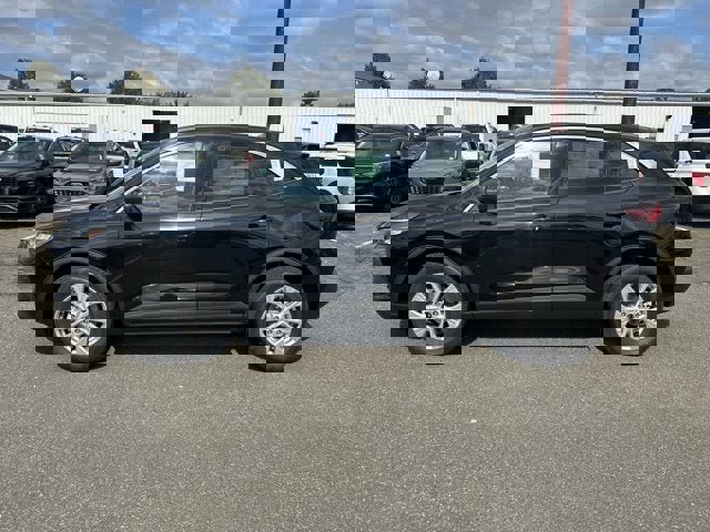 Vehicle image 8 of 28