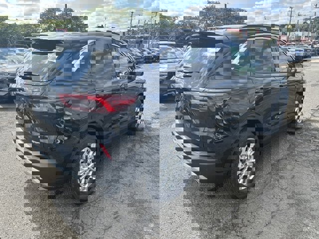 Vehicle image 5 of 28