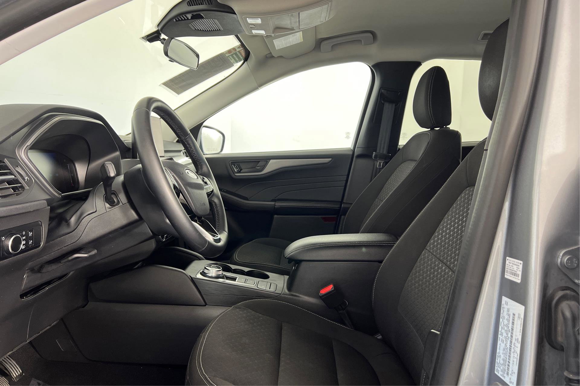 2024 Ford Escape Active Image 9 of 28