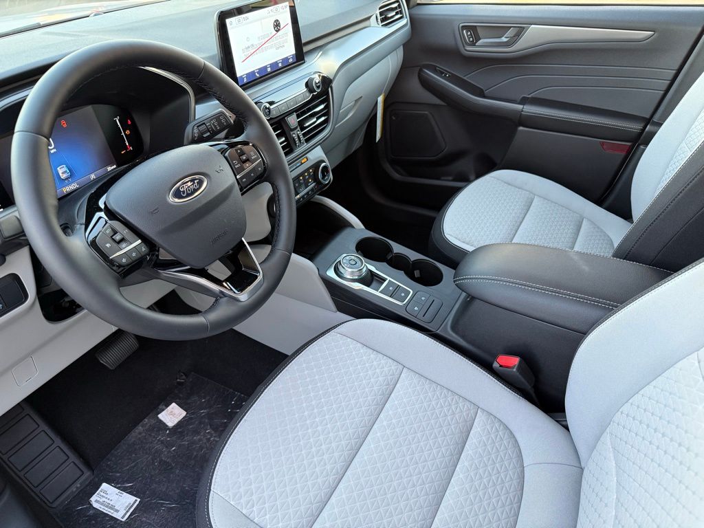Vehicle image 39 of 46