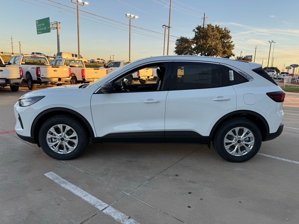 Vehicle image 8 of 46