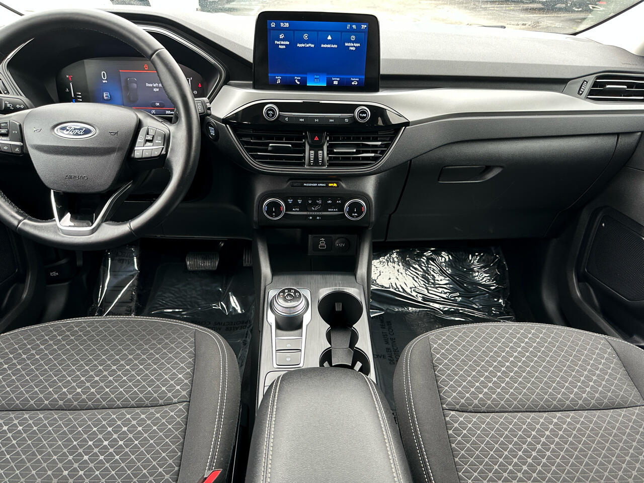 Vehicle image 15 of 48