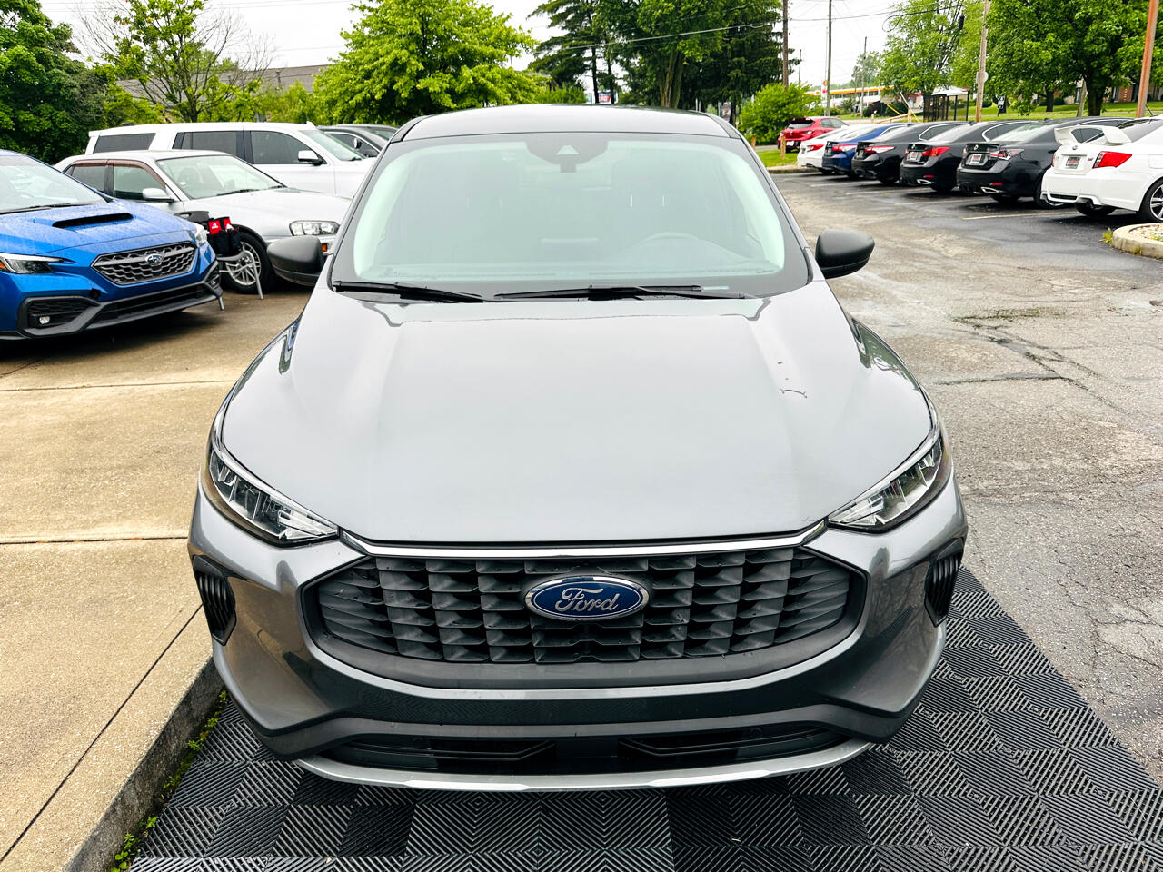 Vehicle image 2 of 48