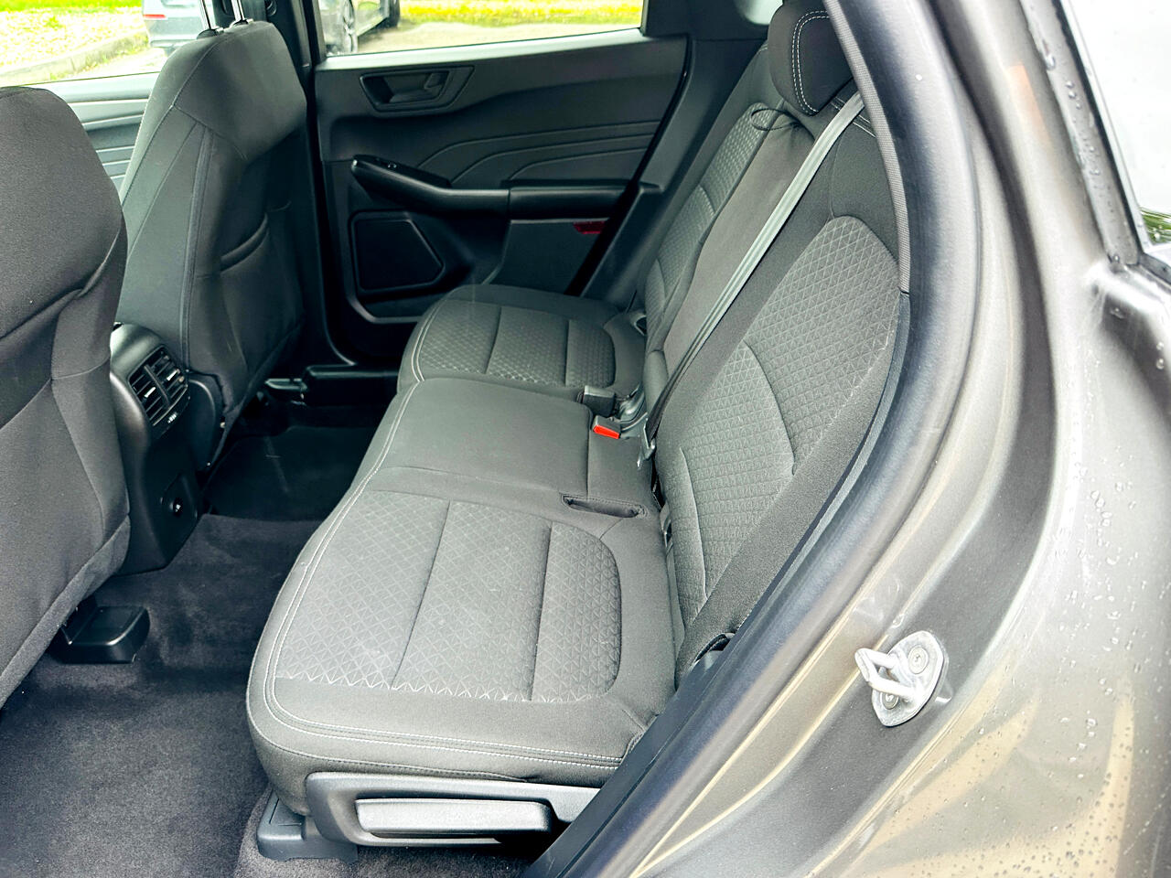 Vehicle image 24 of 48