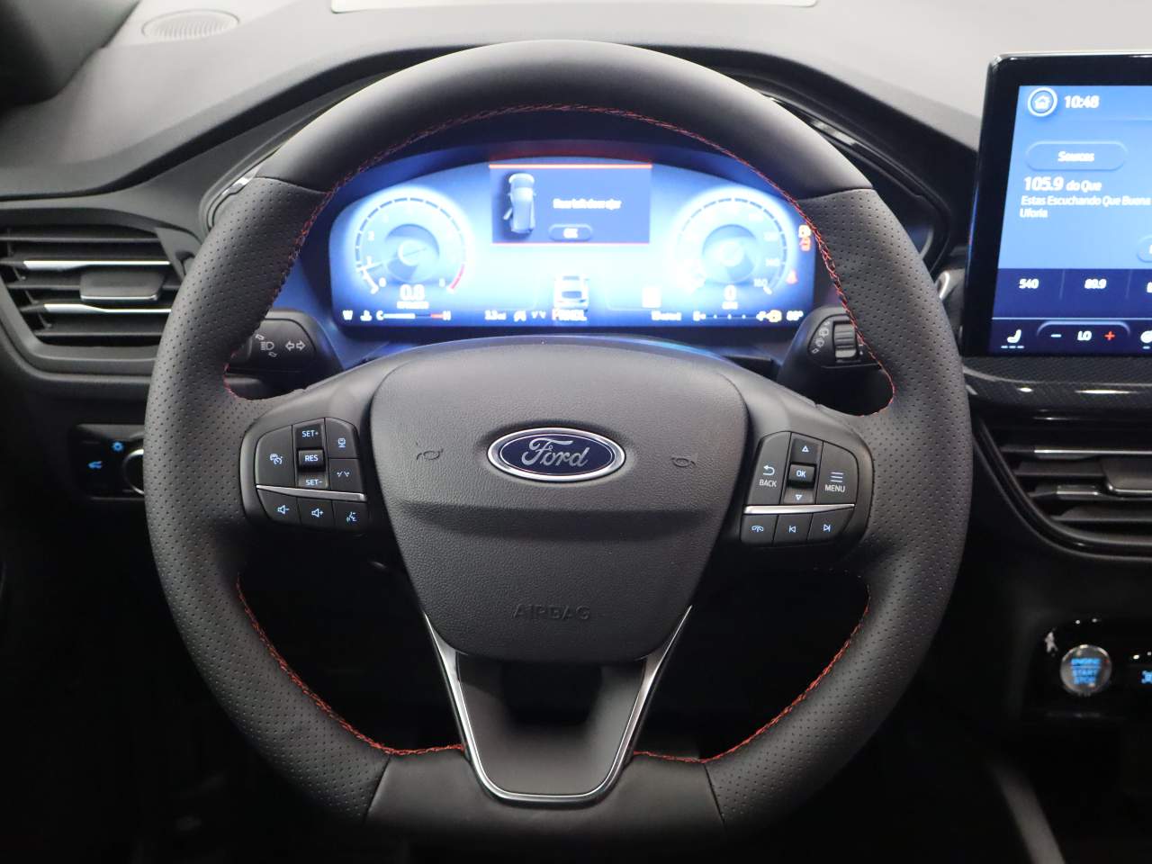 2024 Ford Escape ST-Line Elite Image 13 of 18