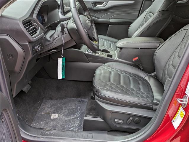 2024 Ford Escape PHEV Image 9 of 20