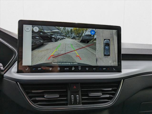 2024 Ford Escape PHEV Image 16 of 20