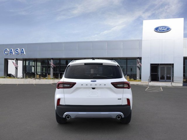 Vehicle image 5 of 23