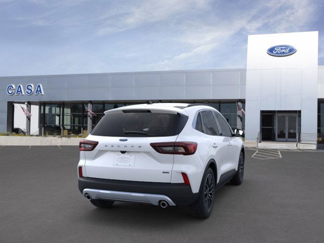 Vehicle image 8 of 23