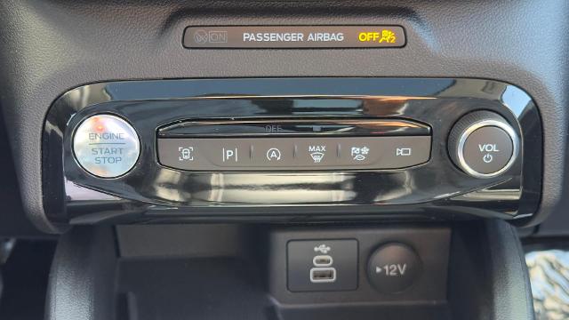 Vehicle image 92 of 98