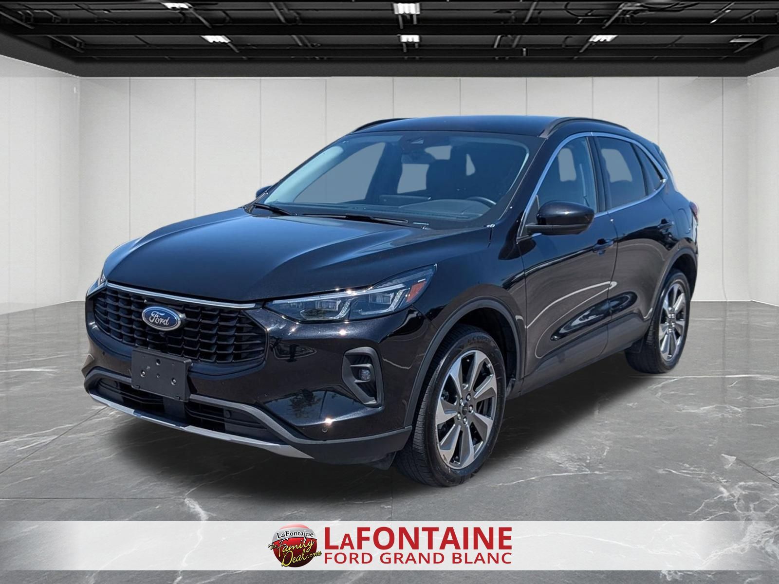 2024 Ford Escape Platinum Image 1 of 34