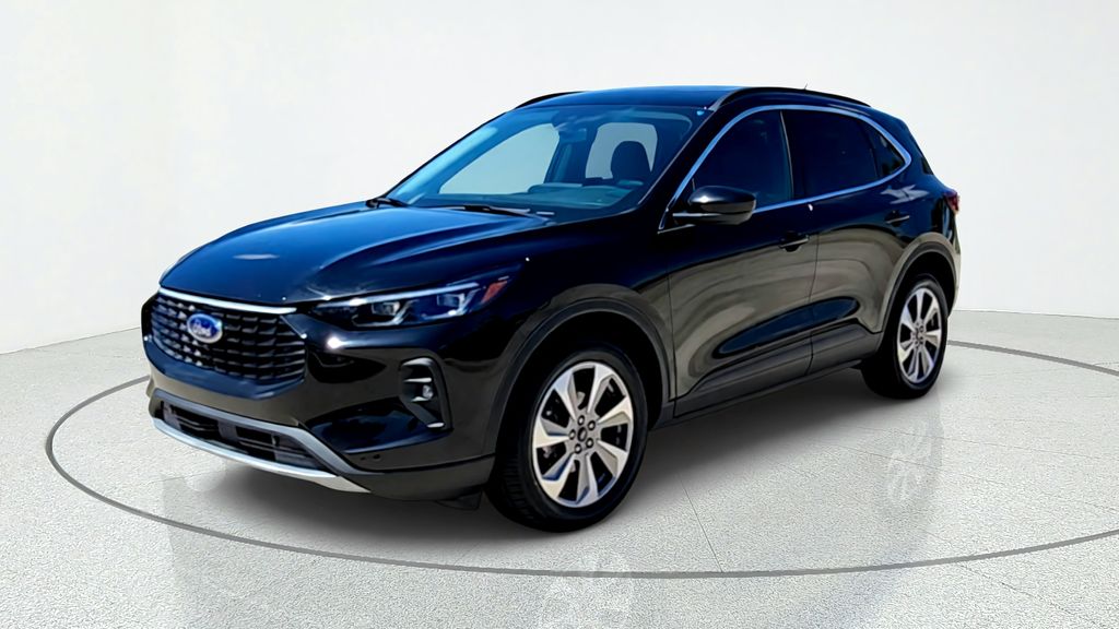 2024 Ford Escape Platinum Image 1 of 41