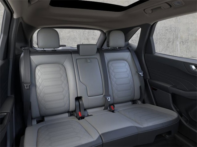 Vehicle image 11 of 23