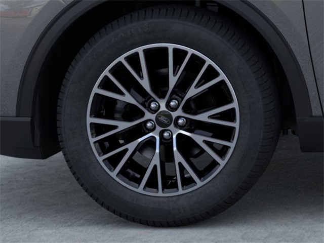 Vehicle image 19 of 23