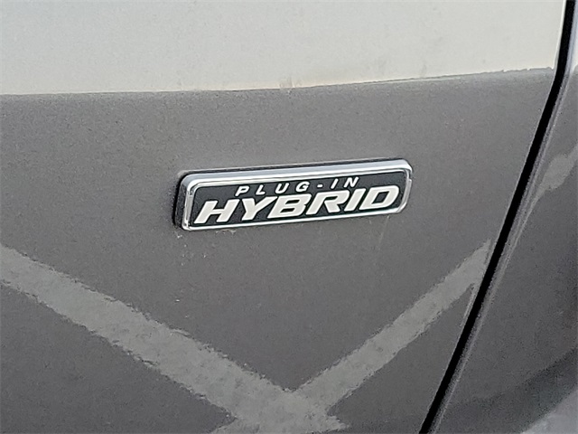 Vehicle image 5 of 5
