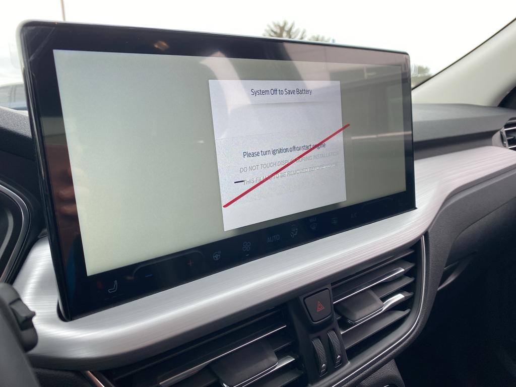 Vehicle image 11 of 25