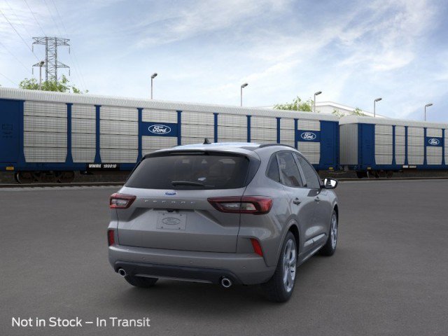 Vehicle image 8 of 23