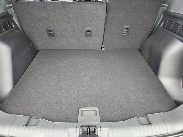 Vehicle image 21 of 21
