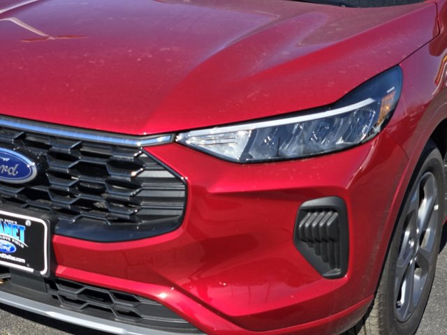 Vehicle image 5 of 21