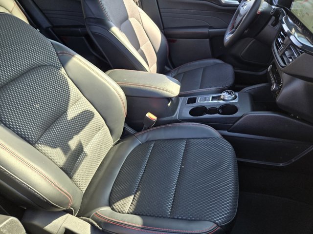 Vehicle image 9 of 21