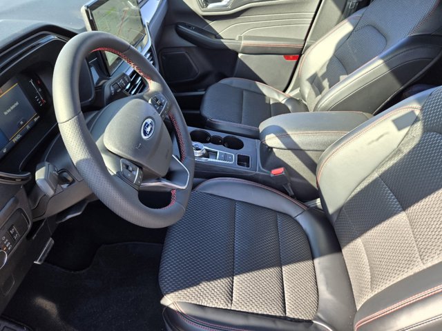 Vehicle image 8 of 21